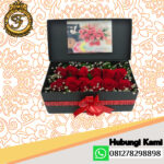 Bloom Box Mawar Valentine Vallen-012